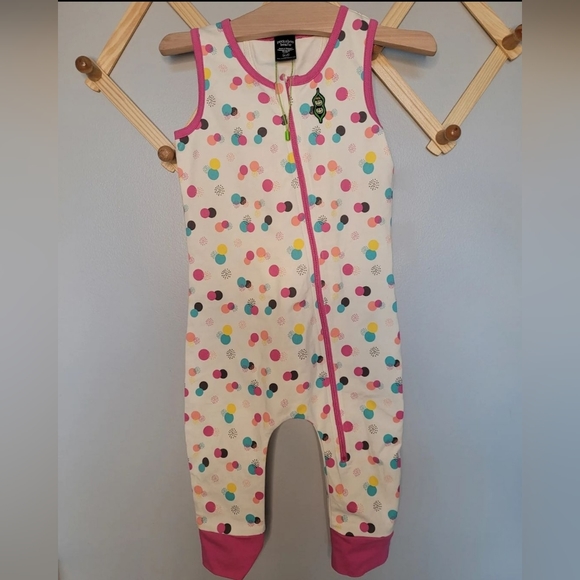 Peekaboo Beans Romper NWOT - Picture 1 of 1